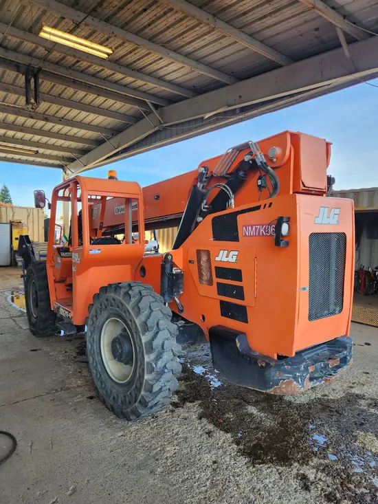 2017 SKYTRAK 10054 Forklift