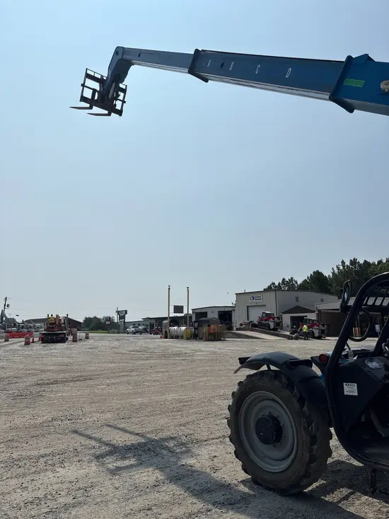 2017 Genie GTH-844 Forklift