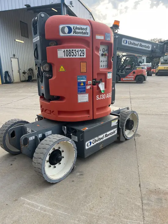 2018 Skyjack SJ30ARJE Articulating Boom Lift