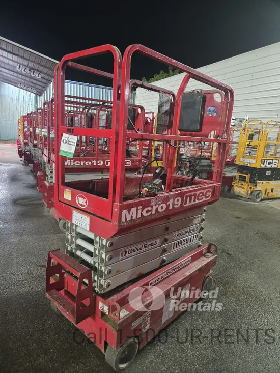 2019 MEC MICRO 19 Scissor Lift