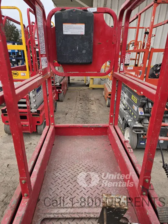 2021 MEC MICRO 19 Scissor Lift