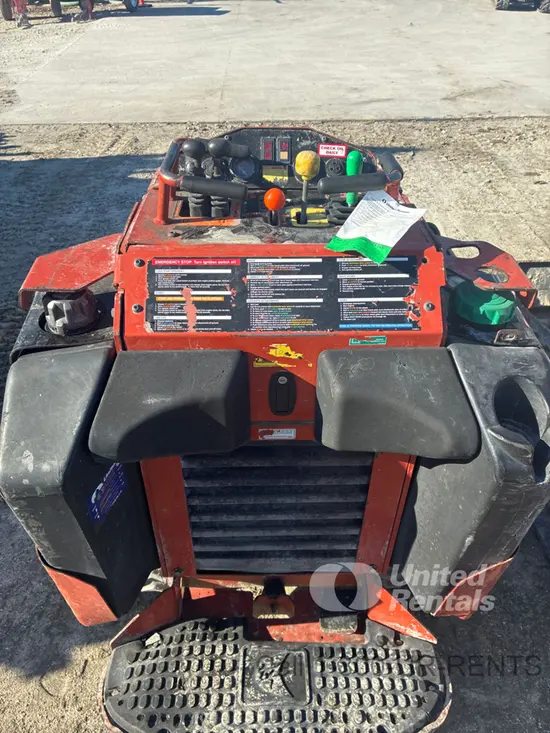 2021 Ditch Witch SK800 Track Loader