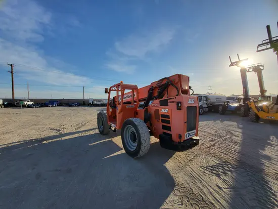 2016 SKYTRAK 6042 Forklift