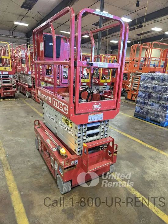 2019 MEC MICRO 19 Scissor Lift