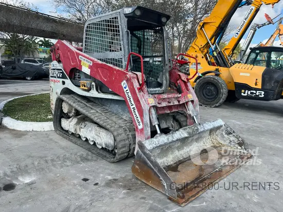 2018 Takeuchi TL12V2-CR Track Loader