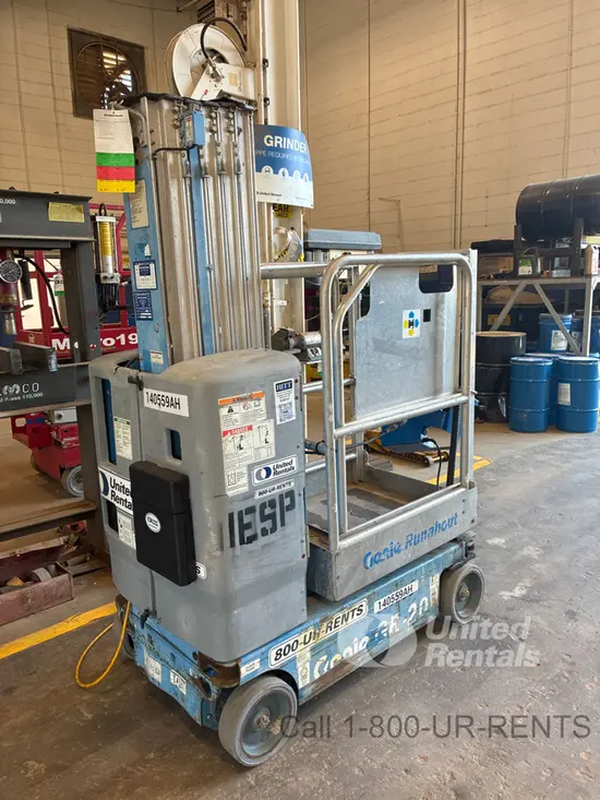 2014 Genie GR-20 Self-Propelled One-Person Lift