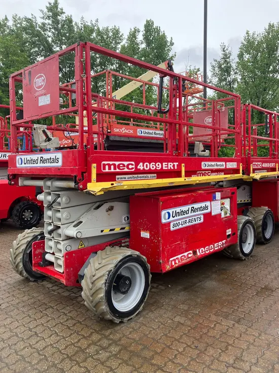 2018 MEC 4069ERT Scissor Lift