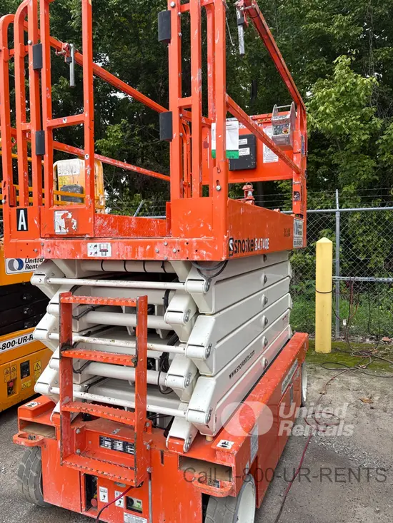 2022 Snorkel S4740E Scissor Lift