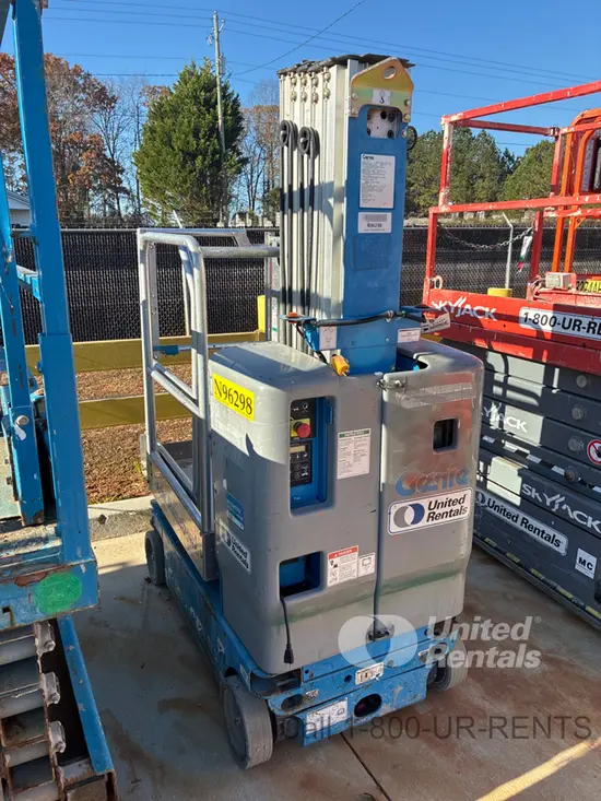2016 Genie GR-20 Self-Propelled One-Person Lift