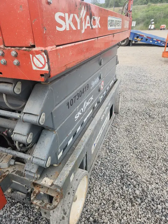 2018 Skyjack SJIII4632 Scissor Lift
