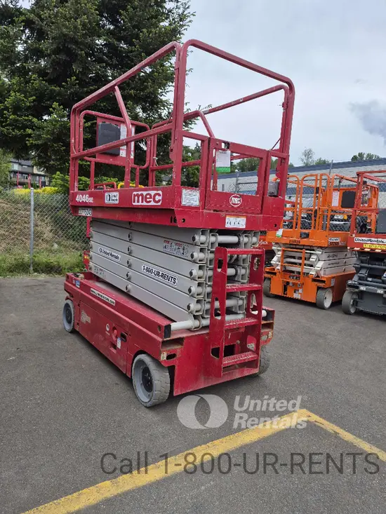 2018 MEC 4046SE Scissor Lift