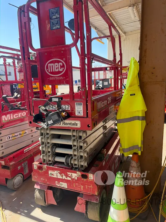 2019 MEC MICRO 26 Scissor Lift
