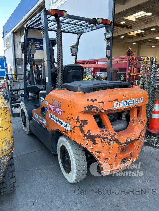 2015 Doosan D35 Warehouse Forklift