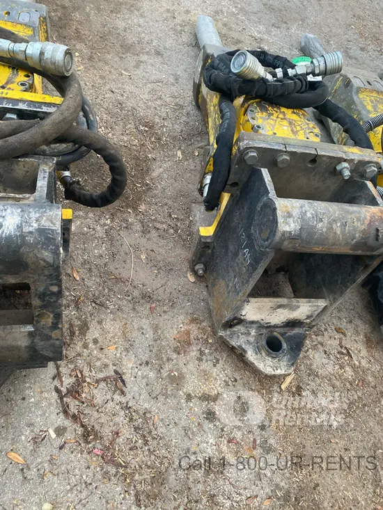 2021 Epiroc SB 452 Attachment