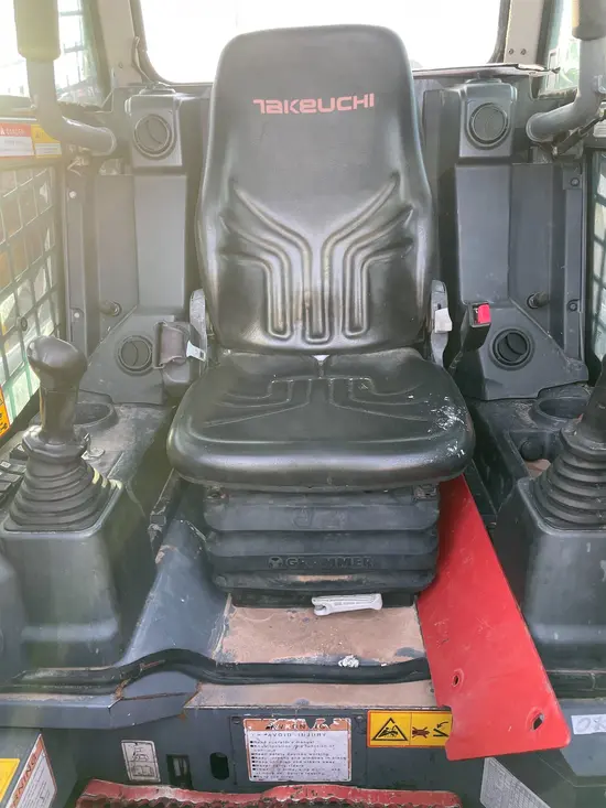 2019 Takeuchi TL12R2-CR Track Loader