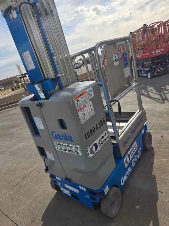 2019 Genie GR-20 Self-Propelled One-Person Lift