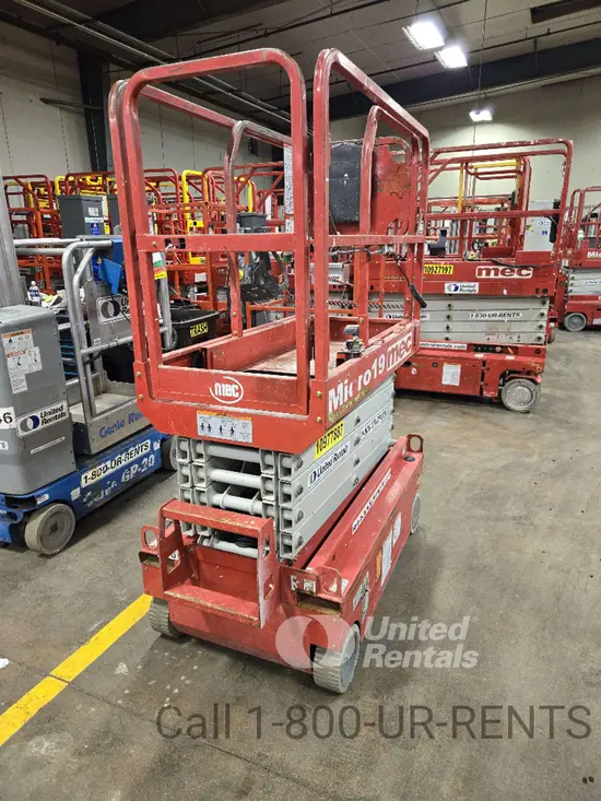 2019 MEC MICRO 19 Scissor Lift