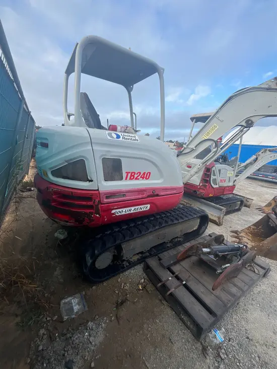 2020 Takeuchi TB240 Mini Excavator