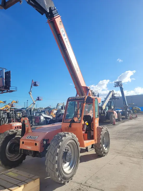 2016 SKYTRAK 6042 Forklift