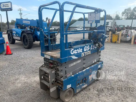 2018 Genie GS-1930 Scissor Lift