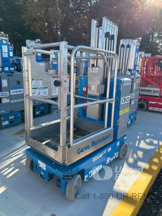 2018 Genie GR-20 Self-Propelled One-Person Lift