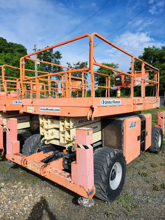 2019 JLG 330LRT Rough Terrain Scissor Lift