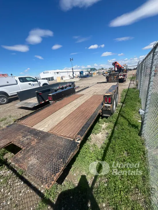 2016 Towmaster T-12DT 18' Trailer