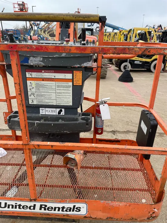 2013 JLG E600JP Boom Lift