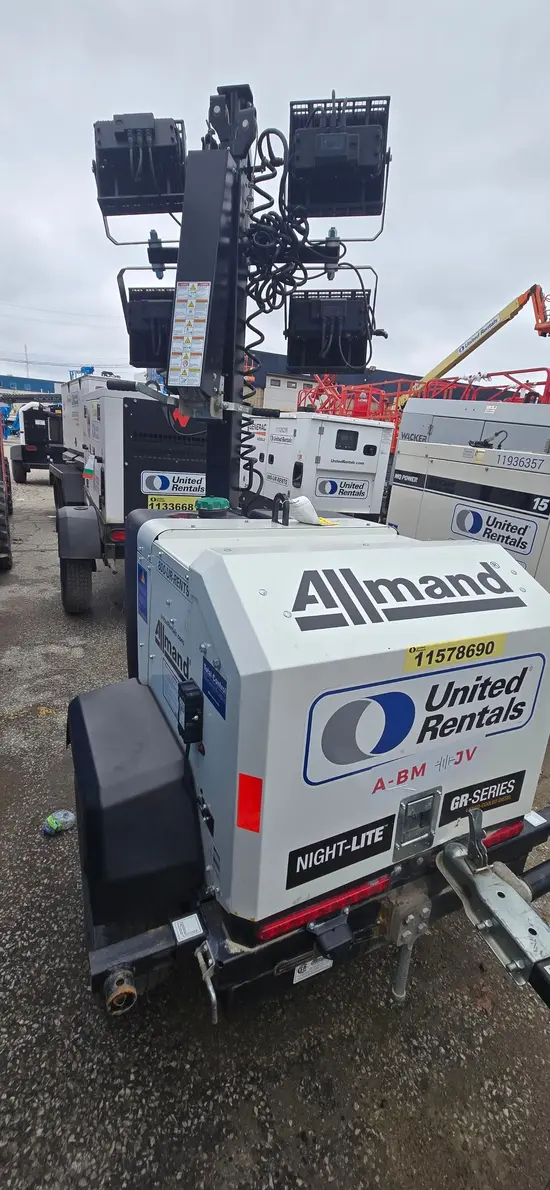 2022 Allmand NLGR LC 3KW Portable Work Light