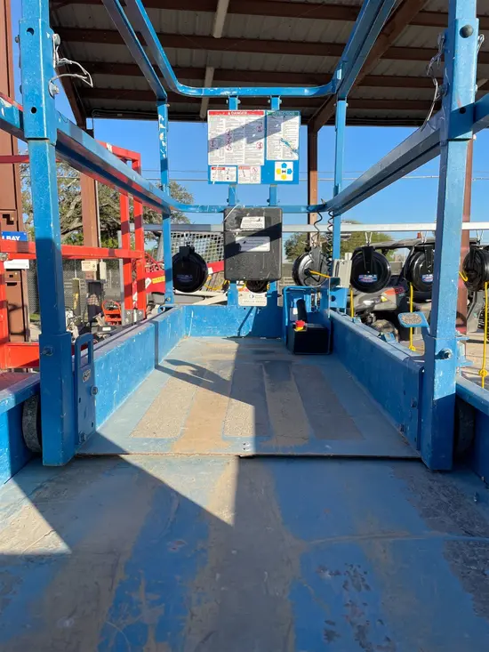 2016 Genie GS-3232 Scissor Lift