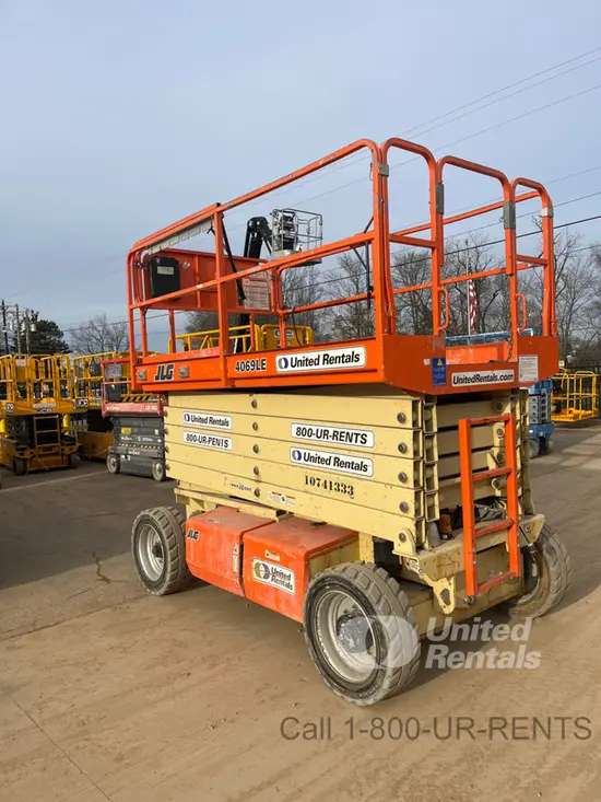 2018 JLG 4069LE Scissor Lift