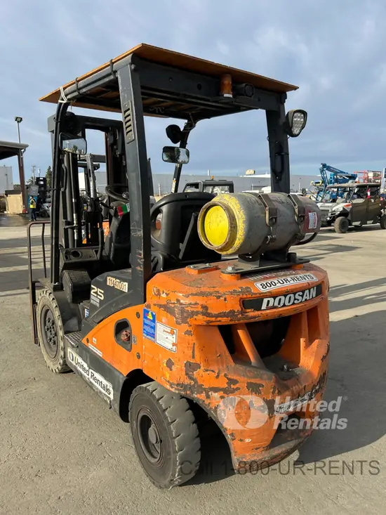 2022 Doosan G25P-7DF Warehouse Forklift