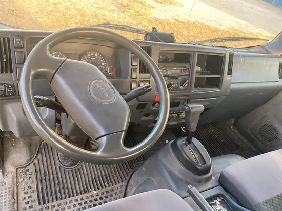 2015 ISUZU NPRHDREGG4X2