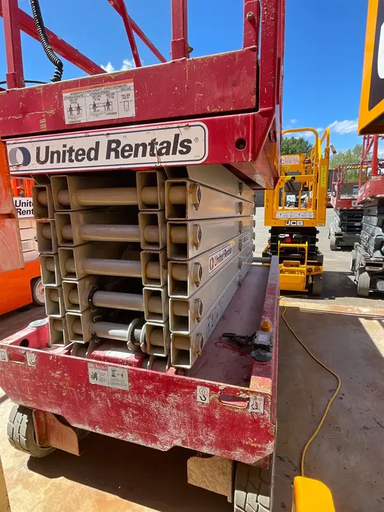 2018 MEC 4046SE Scissor Lift