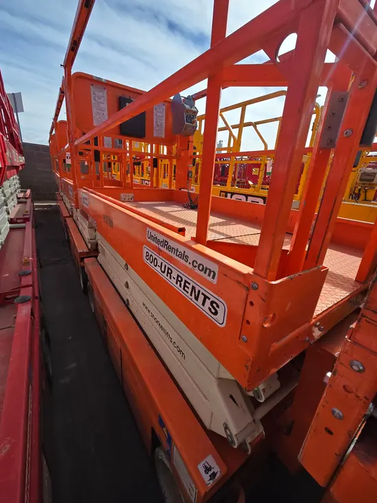 2018 Snorkel S4726E Scissor Lift