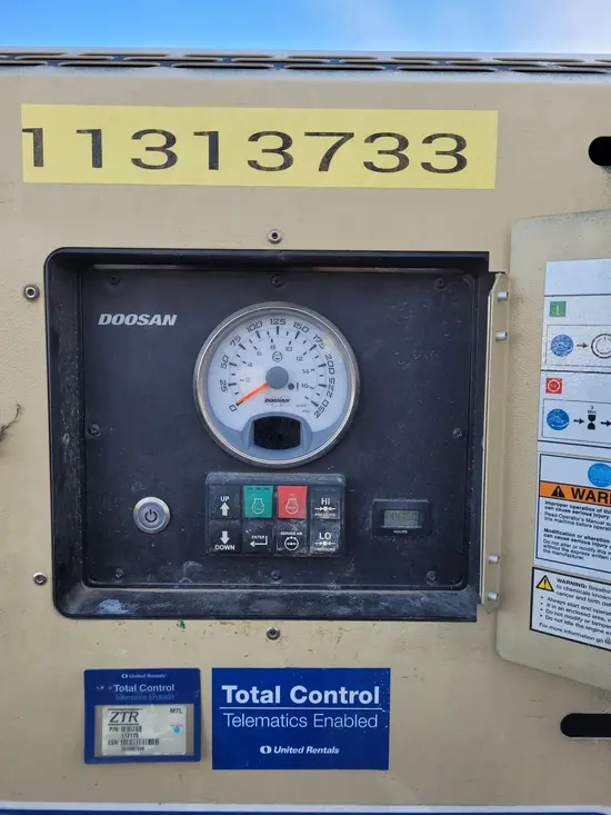2021 Doosan P425/HP375WCUT4 Air Compressor