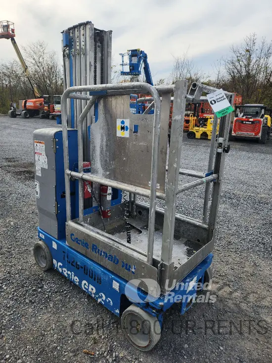 2019 Genie GR-20 Self-Propelled One-Person Lift