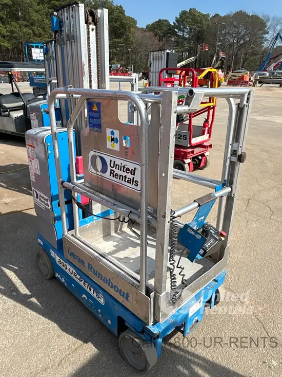 2019 Genie GR-20 Self-Propelled One-Person Lift