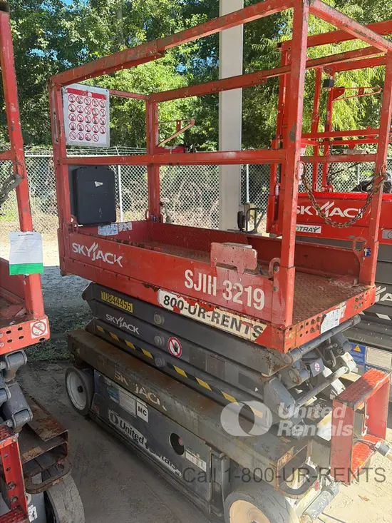 2018 Skyjack SJIII3219 Scissor Lift