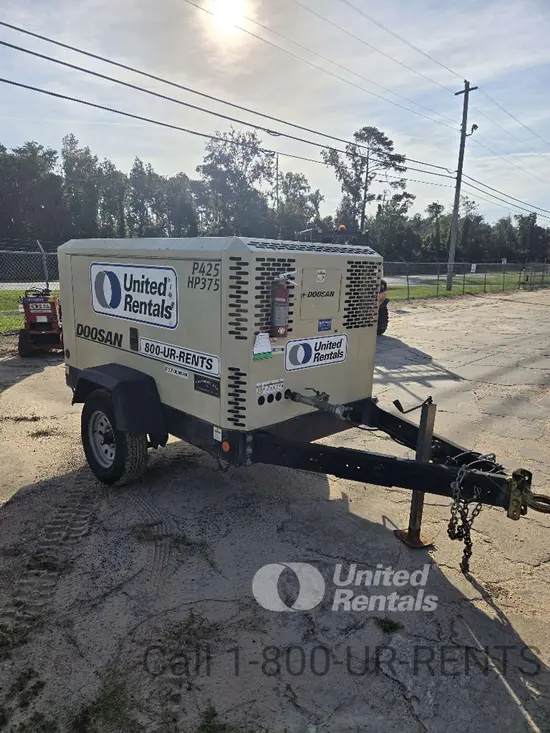 2021 Doosan P425/HP375WCUT4 Air Compressor