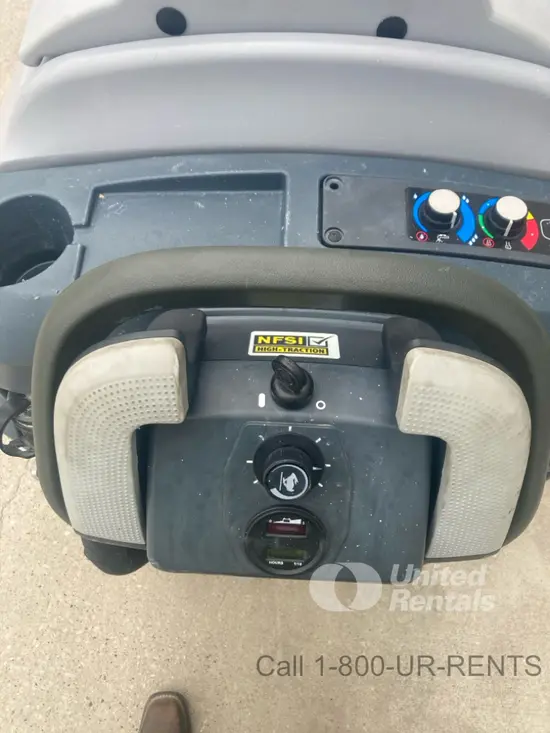 2022 Clarke SC901 X32C Scrubber