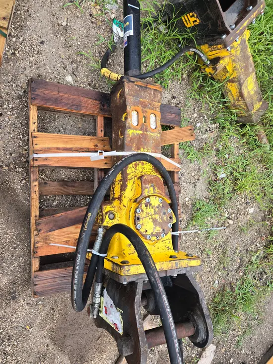 2021 Epiroc SB 702 Attachment