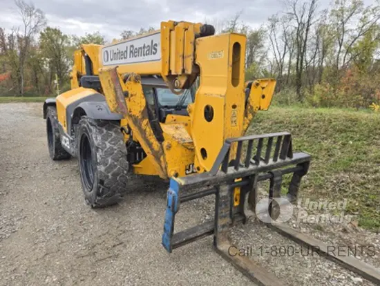 2023 JCB 512-56 Forklift