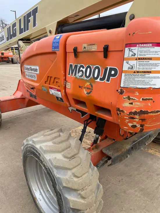2013 JLG E600JP Boom Lift