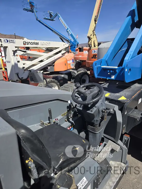 2020 KARCHER B 300 RI LPG Scrubber
