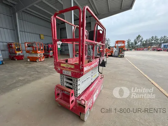 2019 MEC MICRO 19 Scissor Lift