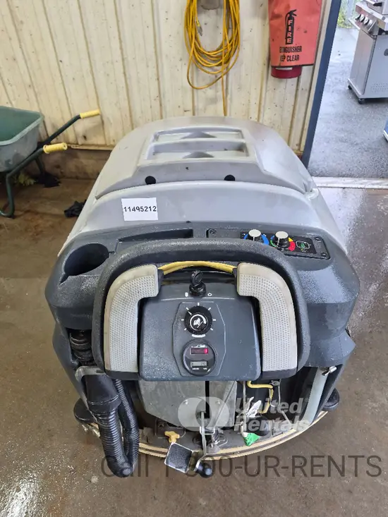 2022 Clarke SC901 X32C Scrubber