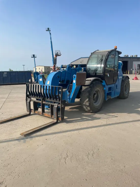 2018 Genie GTH-1256 Forklift