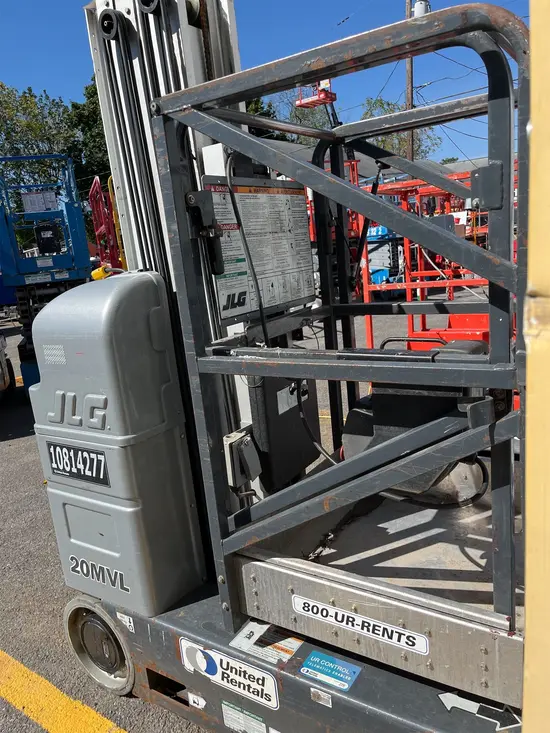 2018 JLG 20MVL Self-Propelled One-Person Lift