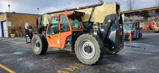 2017 JLG 1055 Forklift